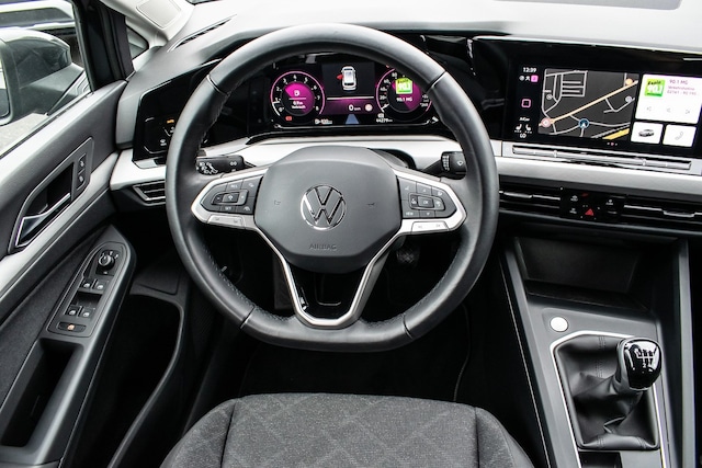 Volkswagen Golf 1.5 TSI Variant