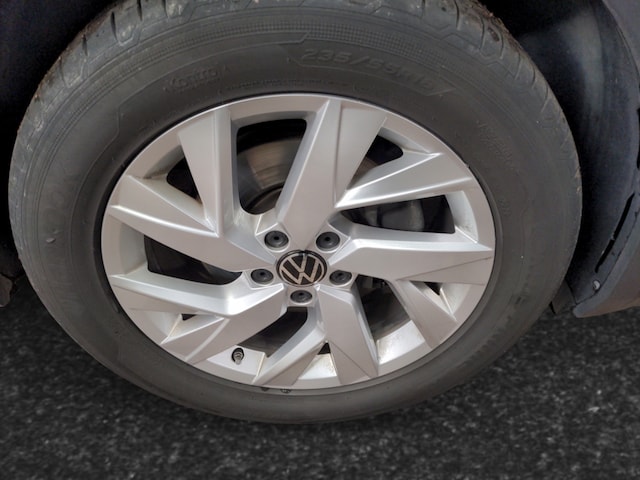 Volkswagen Tiguan 2.0 TDI Elegance Elegance