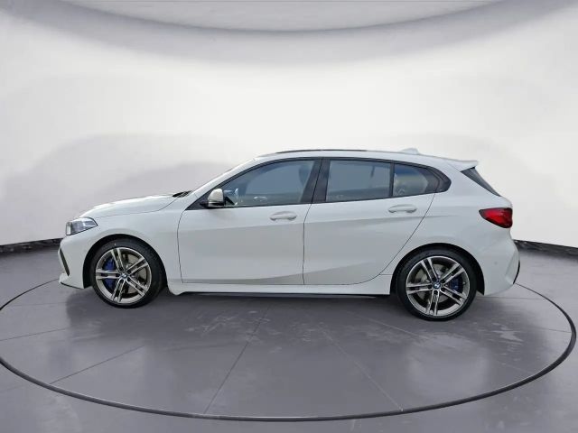 BMW 135 135i Sedan xDrive