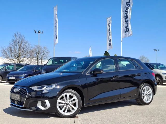Audi A3 30 TFSI S-Tronic Sedan Sportback