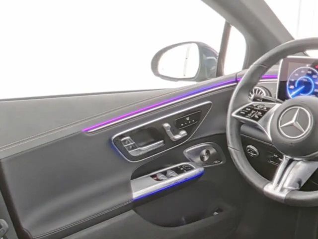 Mercedes-Benz EQE 300 Premium Sedan