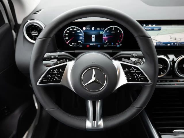 Mercedes-Benz B 200 B 200 d Progressive