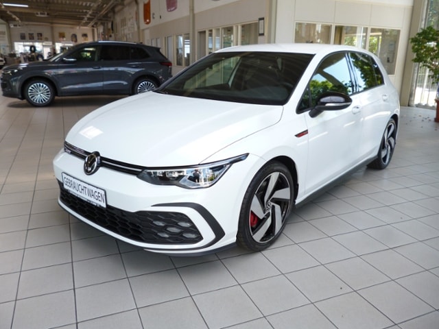 Volkswagen Golf 2.0 TSI DSG Golf VIII Style