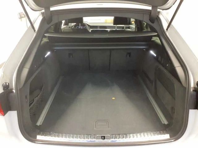 Audi A6 50 TDI Avant S-Line