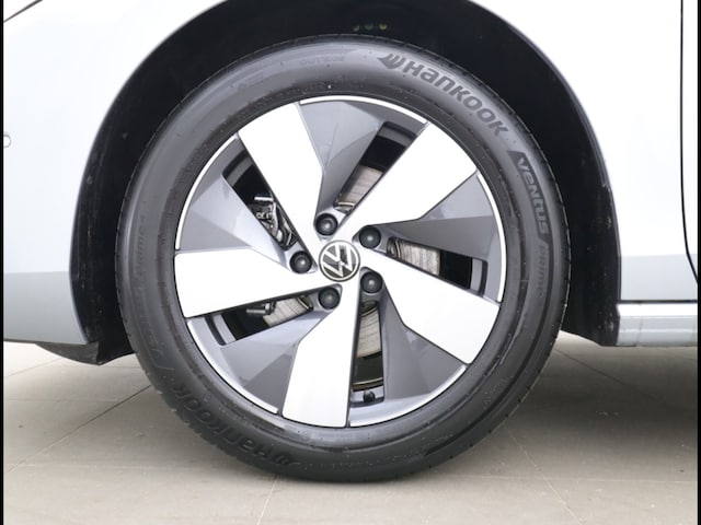 Volkswagen Passat 1.5 eTSI Business DSG