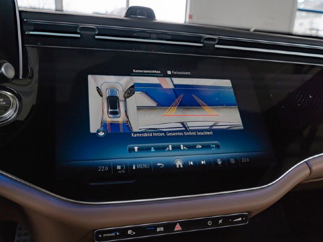 Mercedes-Benz E 200 Sedan