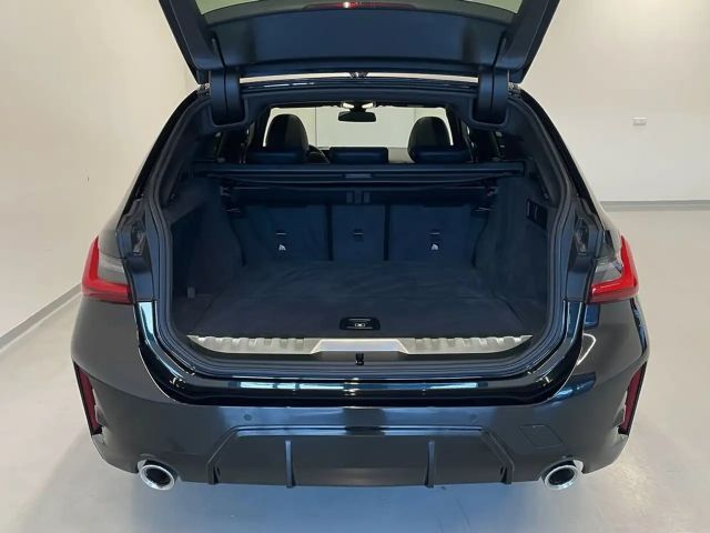 BMW 330 330e M-Sport Touring xDrive