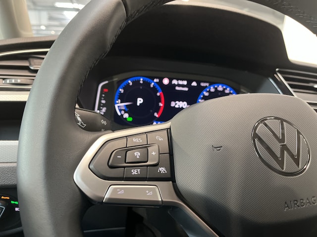 Volkswagen Touran 1.5 TSI DSG Move