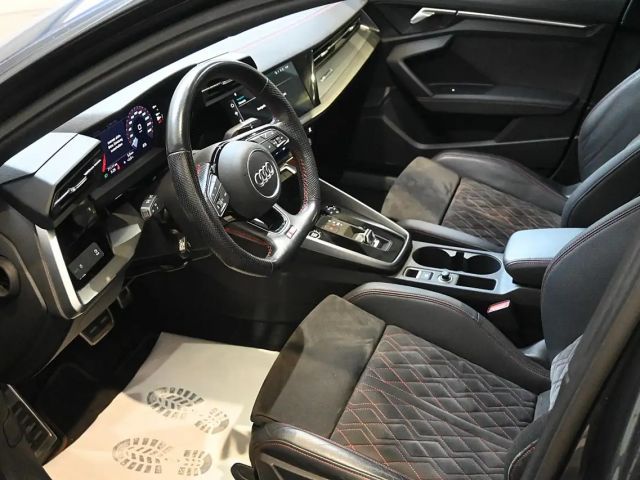 Audi A3 30 TDI S-Line Sedan