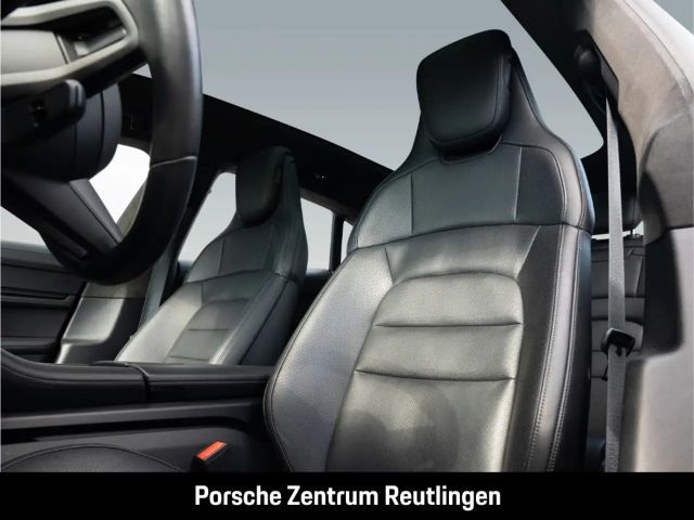 Porsche Taycan Cross Turismo Turbo