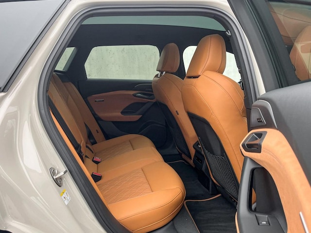 Audi A6 e-tron Avant Quattro