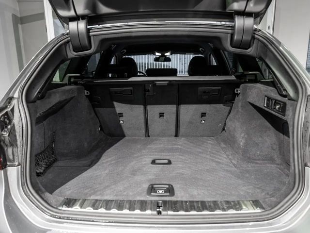 BMW 320 320d M-Sport Touring