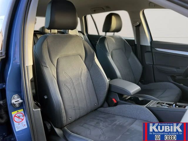 Volkswagen Golf 1.5 eTSI DSG Golf VIII Variant