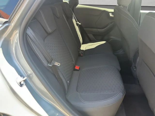 Ford Puma EcoBoost Titanium