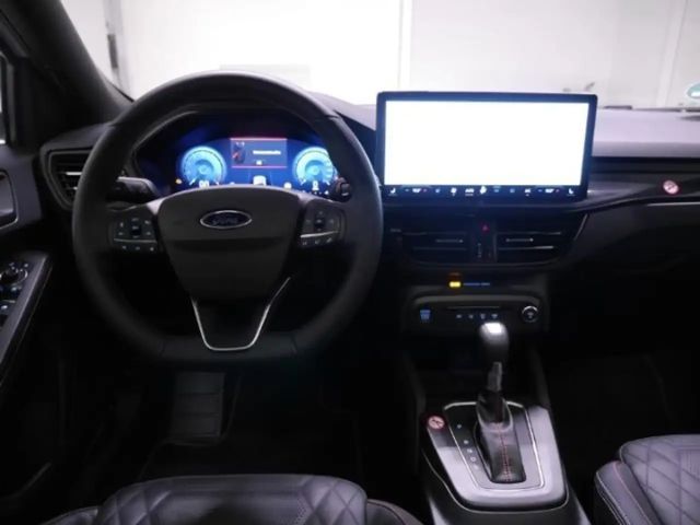 Ford Focus ST Line Wagon