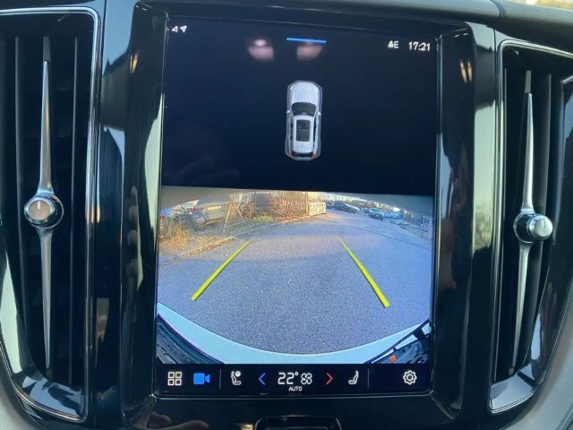 Volvo XC60 AWD Momentum