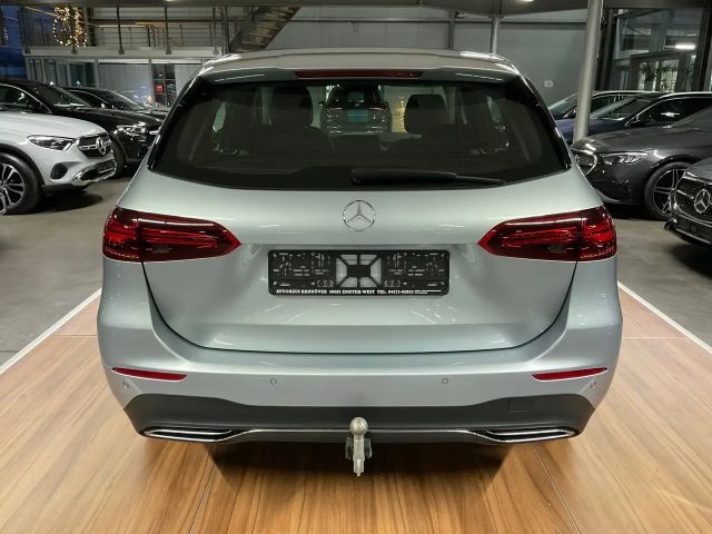 Mercedes-Benz B 200 B 200 d Progressive