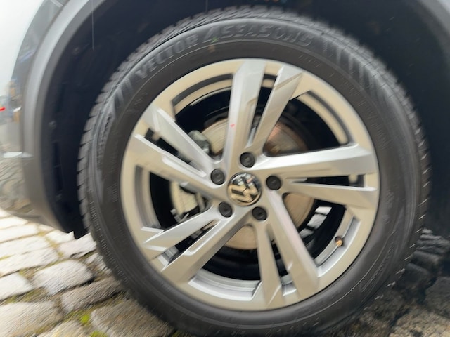 Volkswagen T-Roc 1.5 TSI DSG R-Line