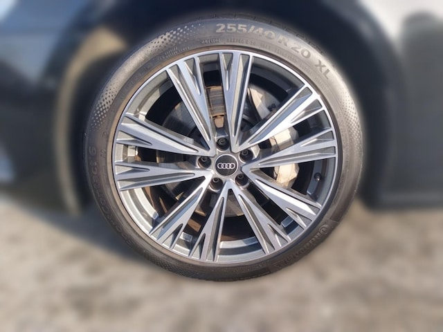 Audi A6 55 TFSI Quattro S-Tronic Sedan
