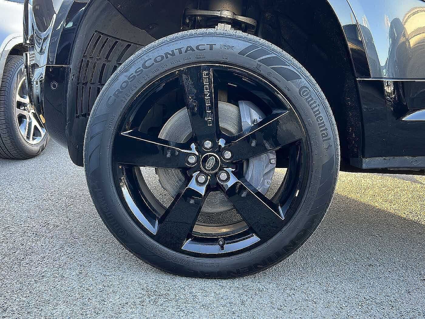 Land Rover Defender 110 Dynamic HSE