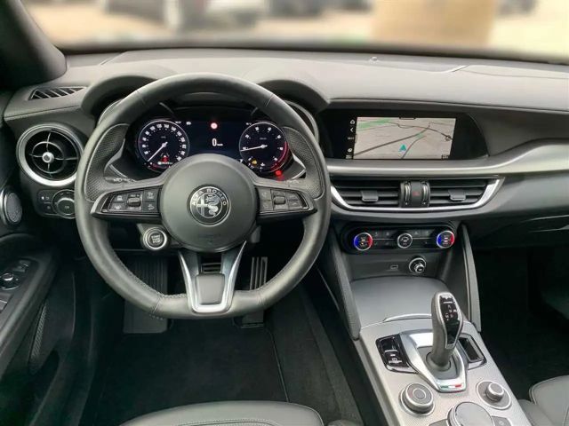 Alfa Romeo Stelvio Q4 Veloce