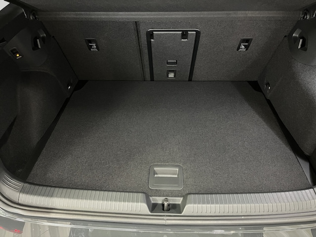 Volkswagen Golf 1.5 TSI Golf VIII Life