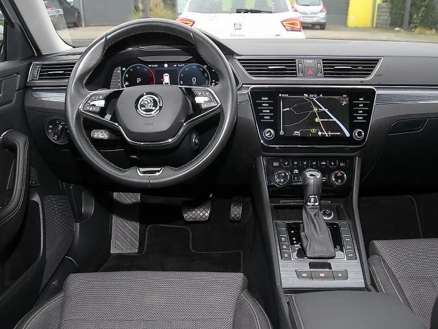 Skoda Superb 2.0 TDI Combi Style Style