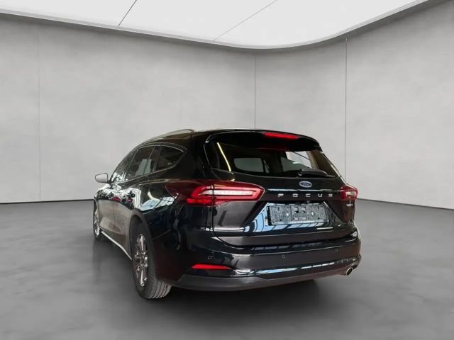 Ford Focus Titanium Wagon