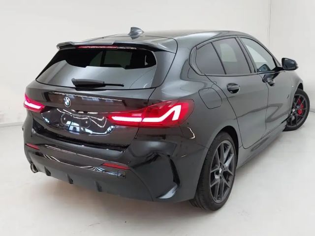 BMW 118 118i M-Sport Sedan