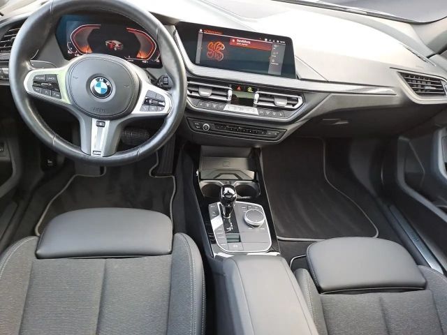 BMW 118 118d Sedan Sport Line