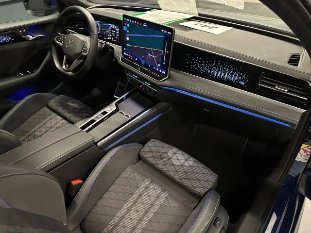 Volkswagen Passat 4Motion R-Line Variant