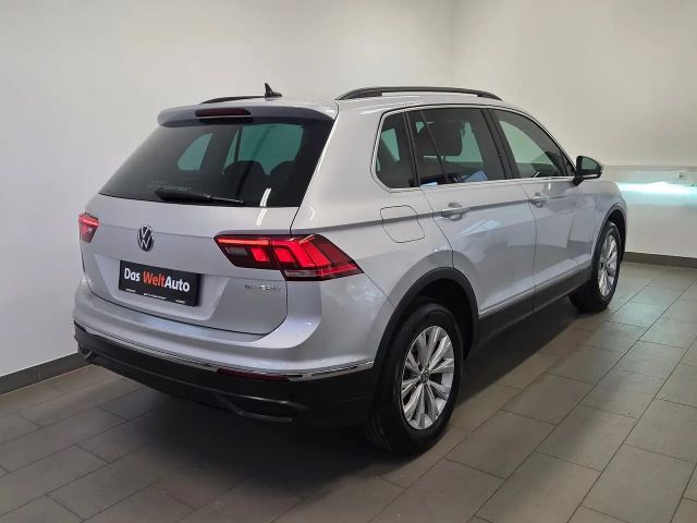 Volkswagen Tiguan DSG Life eHybrid