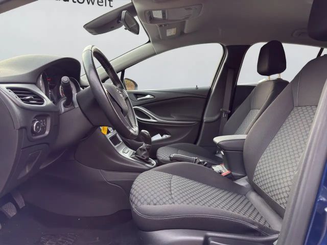 Opel Astra 1.2 Turbo Edition