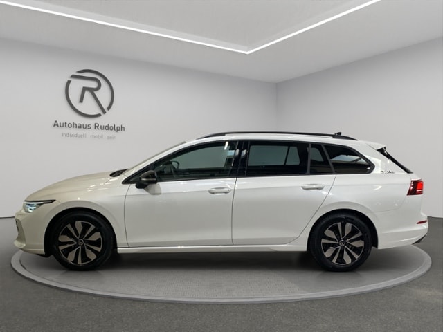 Volkswagen Golf 1.5 eTSI DSG Golf VIII Variant