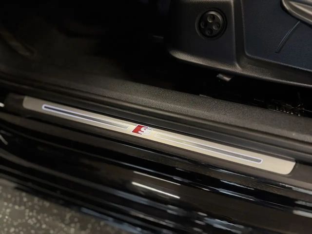 Audi A4 40 TDI S-Line