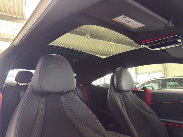 Mercedes-Benz CLE 300 4MATIC AMG Line Coupé