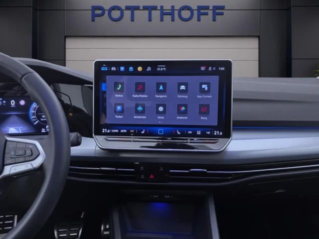 Volkswagen Golf 1.5 eTSI DSG Variant