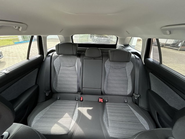 Skoda Superb 1.5 TSI Combi iV