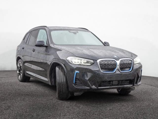 BMW iX3 Impressive M-Sport iX3
