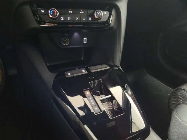 Opel Corsa YES*Sitz- und Lenkradheizung*CarPlay*Tempomat*LED