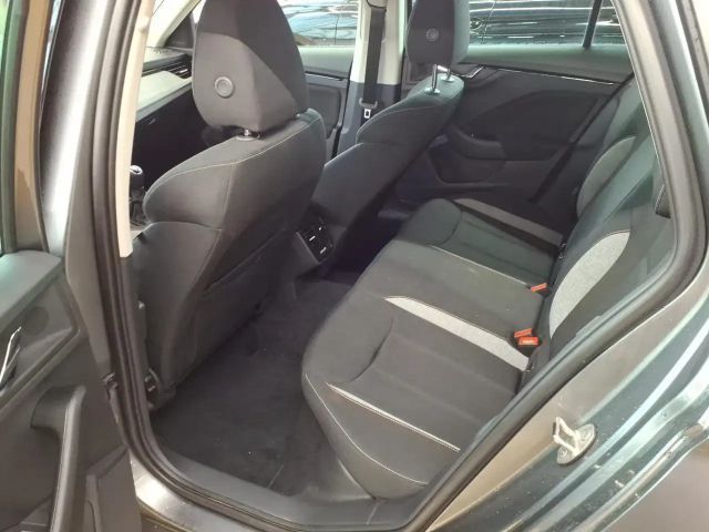 Skoda Kamiq 1.0 TSI Tour