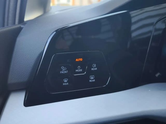 Volkswagen Golf Business Variant