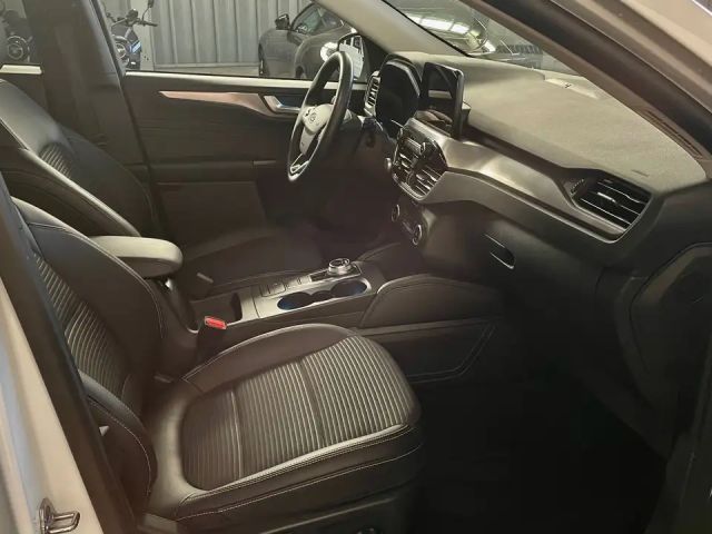 Ford Kuga Hybrid Titanium X