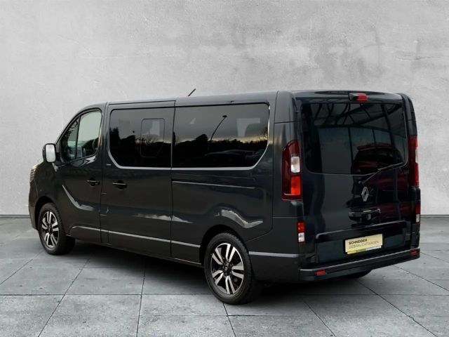 Renault Trafic Blue Grand Spaceclass