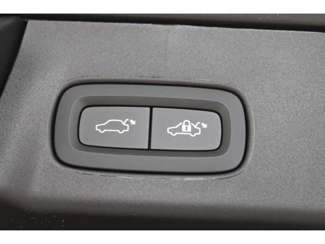 Volvo V90 Cross Country CC