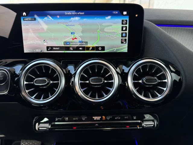 Mercedes-Benz EQA 300 4MATIC