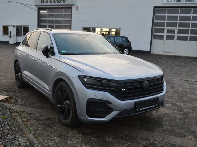 Volkswagen Touareg 4Motion R-Line