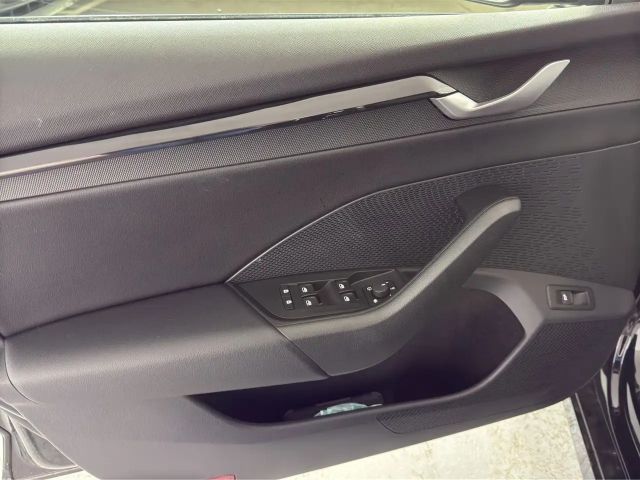 Skoda Octavia Selection