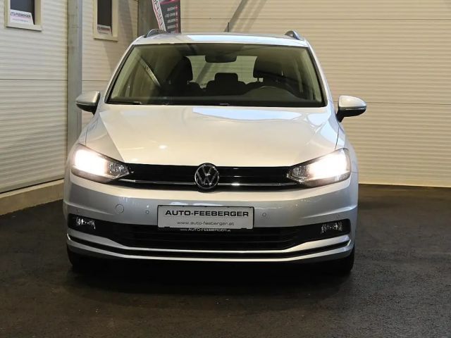 Volkswagen Touran 2,0 TDI,Nebel-SW,Einparkhilfe hinten,Dachreling