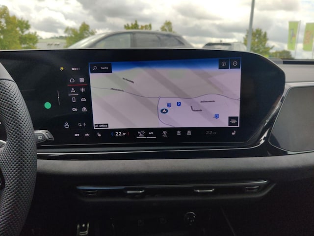 Audi A6 Avant Quattro S-Tronic